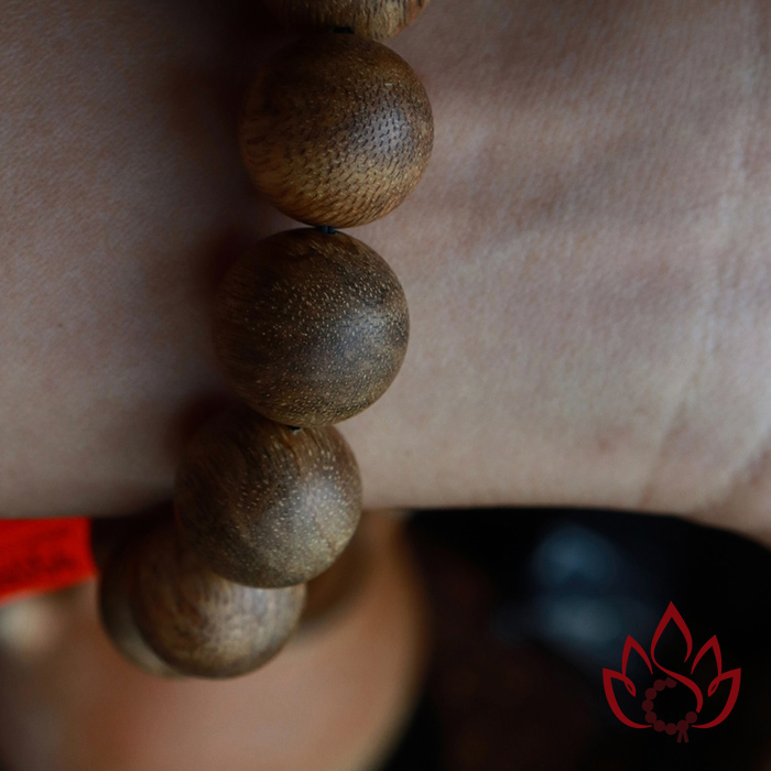 Vòng Trầm Hương Hạt Tròn | 16 Ly | Trầm Tốc Kiến Tự Nhiên Lâu Năm